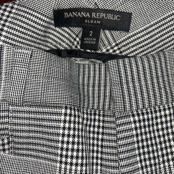 Banana Republic Women's 2 Black White Plaid Sloan Ankle Pants - Picture 3 of 11